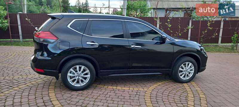 Внедорожник / Кроссовер Nissan X-Trail 2021 в Ивано-Франковске