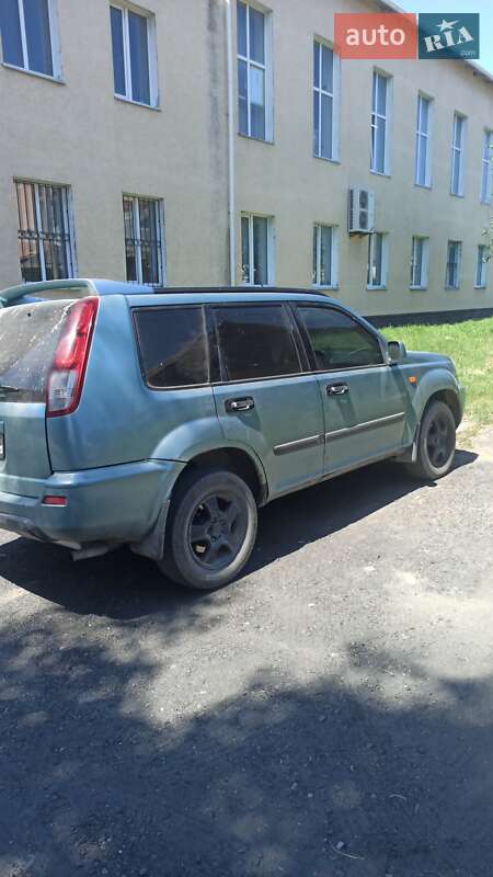 Позашляховик / Кросовер Nissan X-Trail 2002 в Піщанці