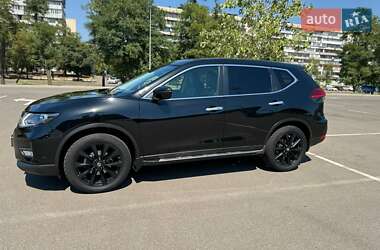 Внедорожник / Кроссовер Nissan X-Trail 2019 в Киеве