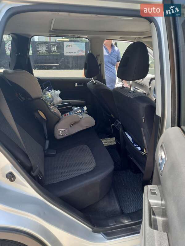 Позашляховик / Кросовер Nissan X-Trail 2010 в Миколаєві