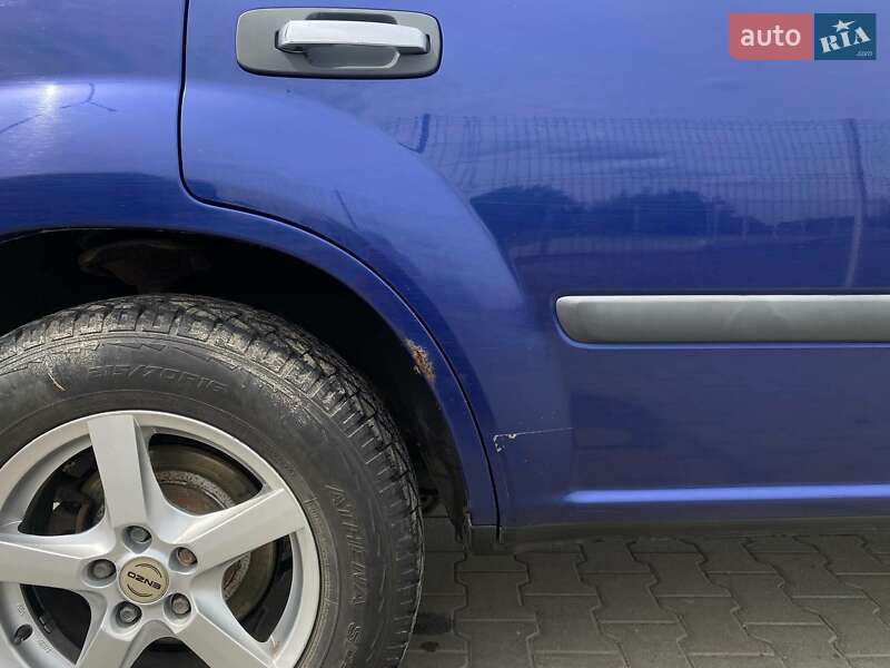 Позашляховик / Кросовер Nissan X-Trail 2005 в Луцьку