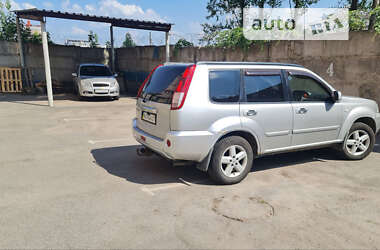 Позашляховик / Кросовер Nissan X-Trail 2004 в Харкові