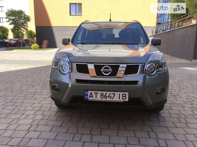 Внедорожник / Кроссовер Nissan X-Trail 2011 в Ивано-Франковске