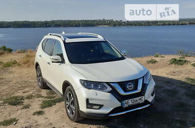 Внедорожник / Кроссовер Nissan X-Trail 2019 в Днепре