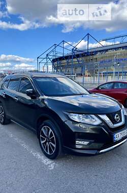 Внедорожник / Кроссовер Nissan X-Trail 2017 в Харькове