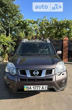 Позашляховик / Кросовер Nissan X-Trail 2011 в Долинській