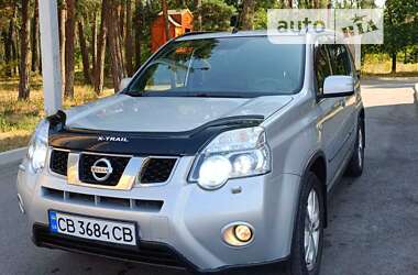 Позашляховик / Кросовер Nissan X-Trail 2013 в Чернігові