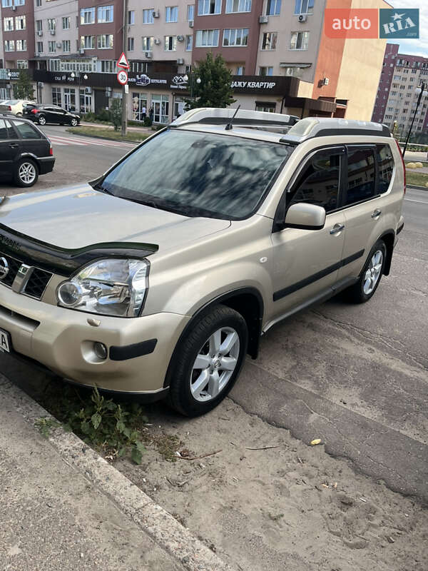Внедорожник / Кроссовер Nissan X-Trail 2008 в 