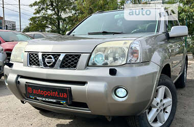 Внедорожник / Кроссовер Nissan X-Trail 2006 в Сумах