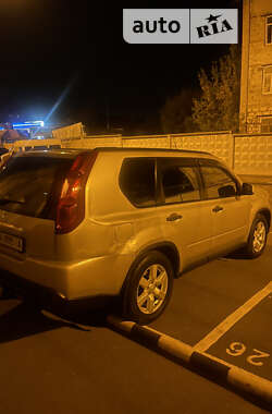 Позашляховик / Кросовер Nissan X-Trail 2008 в Києві