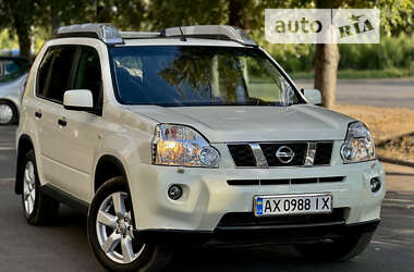 Позашляховик / Кросовер Nissan X-Trail 2010 в Харкові