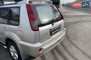 Внедорожник / Кроссовер Nissan X-Trail 2005 в Киеве