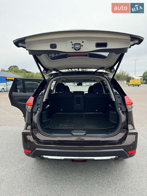 Позашляховик / Кросовер Nissan X-Trail 2018 в Солонці