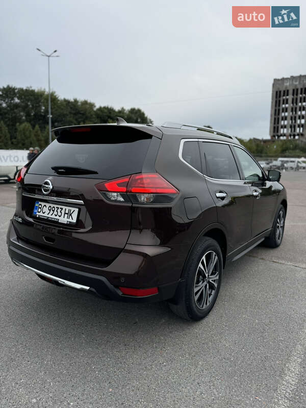 Позашляховик / Кросовер Nissan X-Trail 2018 в Солонці