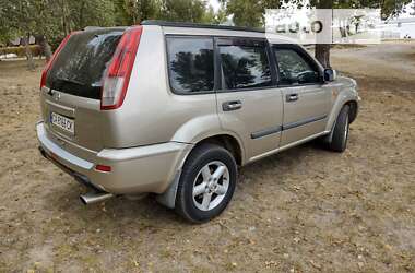 Внедорожник / Кроссовер Nissan X-Trail 2003 в Черкассах