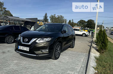 Позашляховик / Кросовер Nissan X-Trail 2021 в Чернівцях