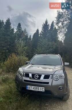 Позашляховик / Кросовер Nissan X-Trail 2011 в Калуші