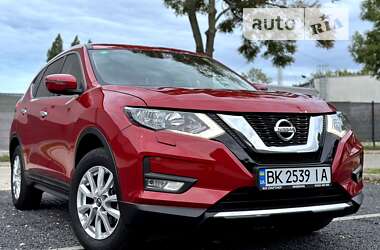 Позашляховик / Кросовер Nissan X-Trail 2021 в Києві