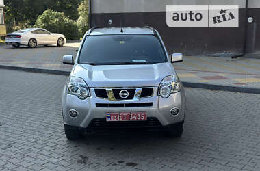 Позашляховик / Кросовер Nissan X-Trail 2011 в Звягелі