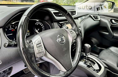 Позашляховик / Кросовер Nissan X-Trail 2016 в 