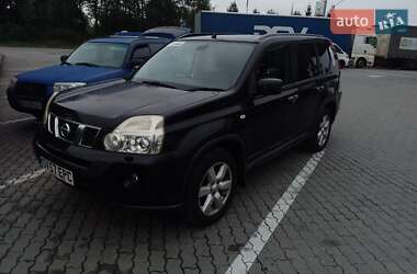 Позашляховик / Кросовер Nissan X-Trail 2007 в Дубні