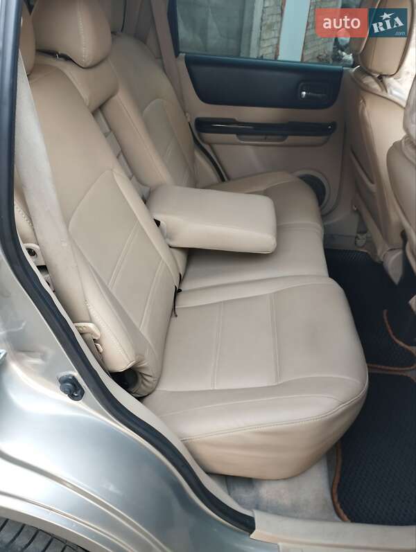 Внедорожник / Кроссовер Nissan X-Trail 2003 в Киеве фото 8 Внедорожник / Кроссовер Nissan X-Trail 2003 в Киеве