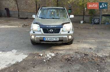 Позашляховик / Кросовер Nissan X-Trail 2003 в Києві