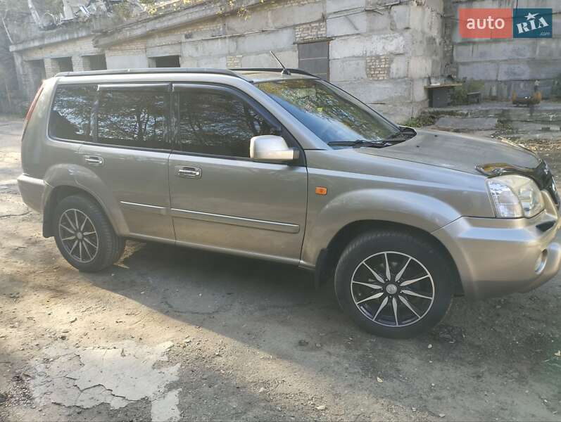 Внедорожник / Кроссовер Nissan X-Trail 2003 в Киеве фото 34 Внедорожник / Кроссовер Nissan X-Trail 2003 в Киеве