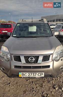 Позашляховик / Кросовер Nissan X-Trail 2011 в Збаражі