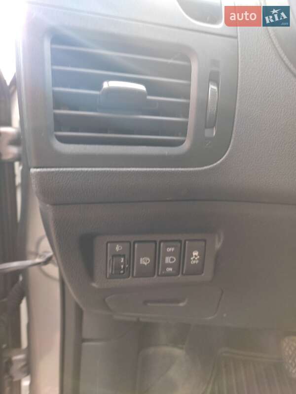 Внедорожник / Кроссовер Nissan X-Trail 2011 в Збараже
