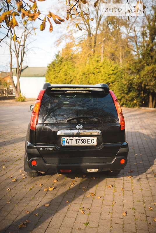 Внедорожник / Кроссовер Nissan X-Trail 2008 в Брошневе-Осаде