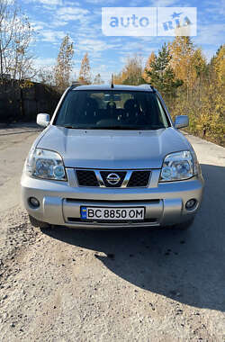 Внедорожник / Кроссовер Nissan X-Trail 2004 в Нетешине