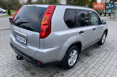 Внедорожник / Кроссовер Nissan X-Trail 2007 в Староконстантинове