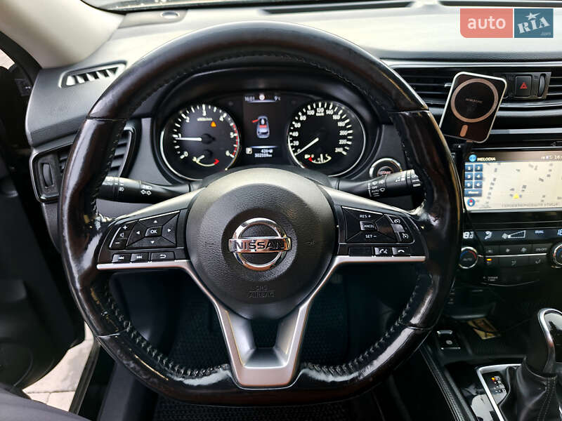Внедорожник / Кроссовер Nissan X-Trail 2017 в Камне-Каширском