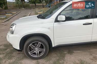 Позашляховик / Кросовер Nissan X-Trail 2010 в Києві