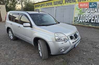 Внедорожник / Кроссовер Nissan X-Trail 2013 в Лозовой