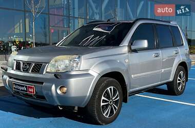 Позашляховик / Кросовер Nissan X-Trail 2005 в Львові