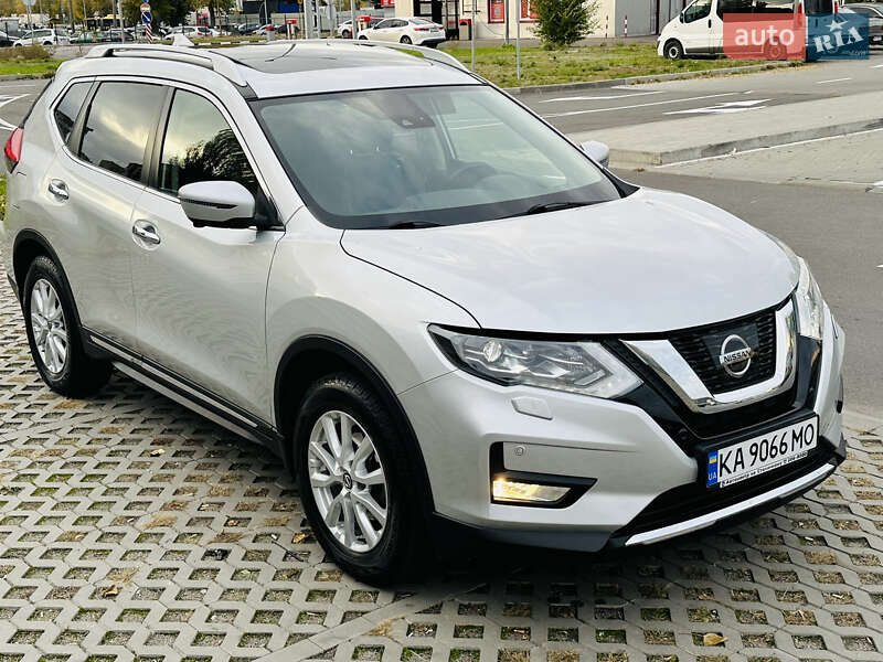 Внедорожник / Кроссовер Nissan X-Trail 2021 в Киеве