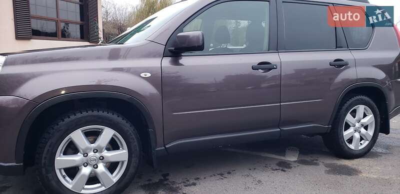 Внедорожник / Кроссовер Nissan X-Trail 2008 в 
