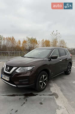 Внедорожник / Кроссовер Nissan X-Trail 2019 в Киеве