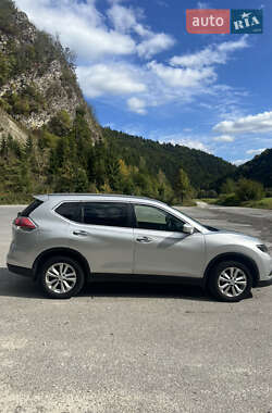 Внедорожник / Кроссовер Nissan X-Trail 2016 в Киеве