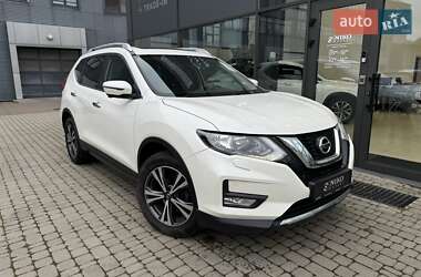 Внедорожник / Кроссовер Nissan X-Trail 2019 в Киеве