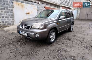 Внедорожник / Кроссовер Nissan X-Trail 2001 в Краматорске