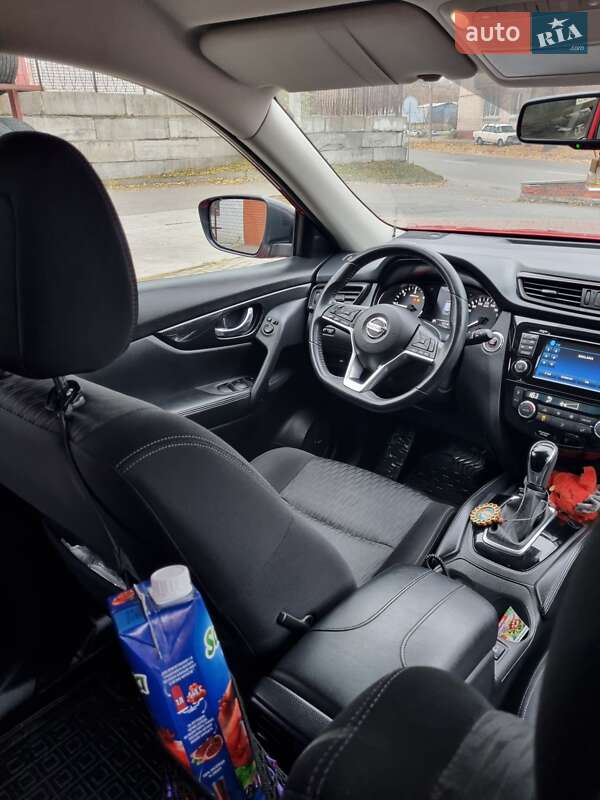 Внедорожник / Кроссовер Nissan X-Trail 2017 в Киеве фото 5 Внедорожник / Кроссовер Nissan X-Trail 2017 в Киеве
