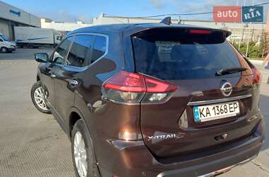 Внедорожник / Кроссовер Nissan X-Trail 2021 в 