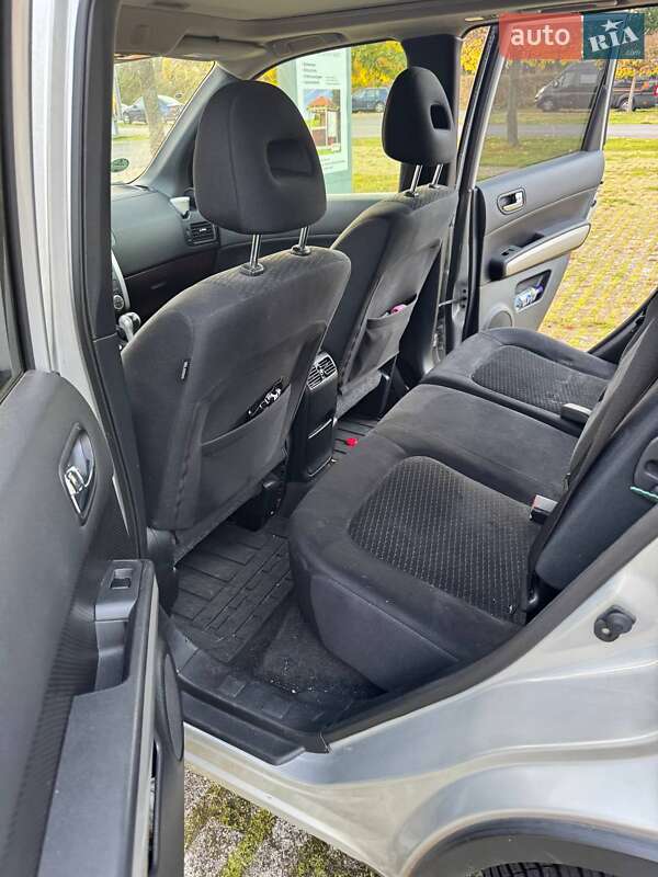 Позашляховик / Кросовер Nissan X-Trail 2012 в Львові