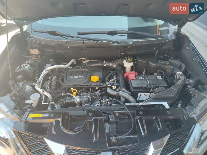 Позашляховик / Кросовер Nissan X-Trail 2014 в Десні