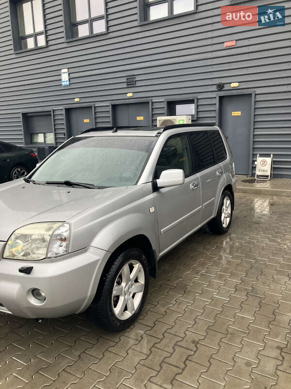 Внедорожник / Кроссовер Nissan X-Trail 2007 в Киеве