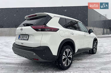 Внедорожник / Кроссовер Nissan X-Trail 2023 в 