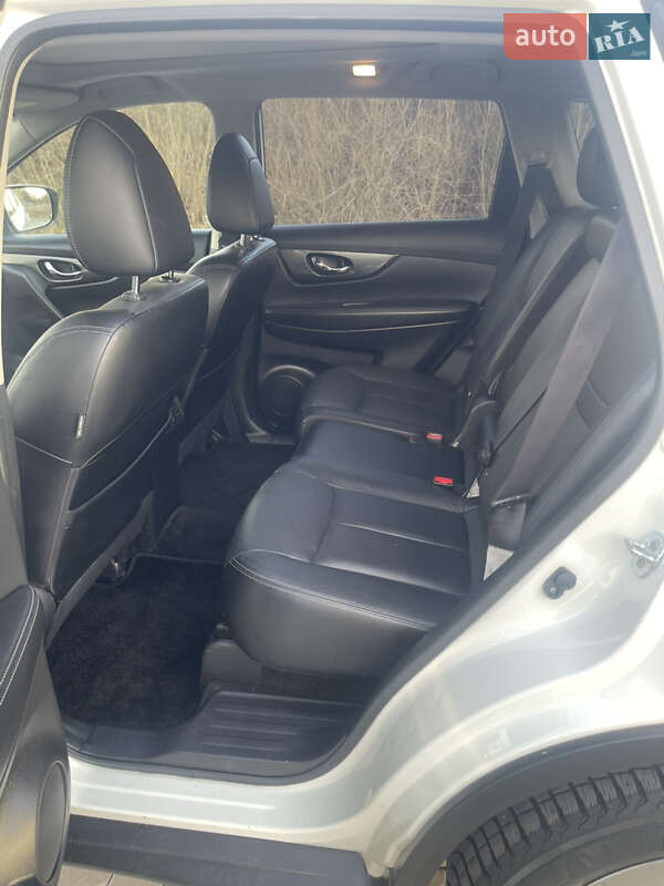 Внедорожник / Кроссовер Nissan X-Trail 2017 в Коломые фото 21 Внедорожник / Кроссовер Nissan X-Trail 2017 в Коломые